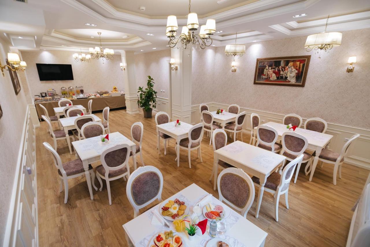 Legacy Boutique Hotel Корча Екстериор снимка